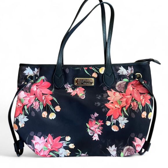 Marc By Marc Jacobs Handbags - Marc by Marc Jacobs Black Multicolored Floral Purse Handbag FLAW